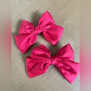 Red Satin Clip-On Shoe Bows